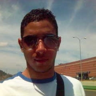 Hichem H