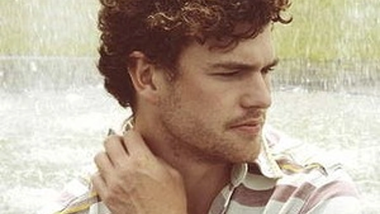 Vance Joy + Guest