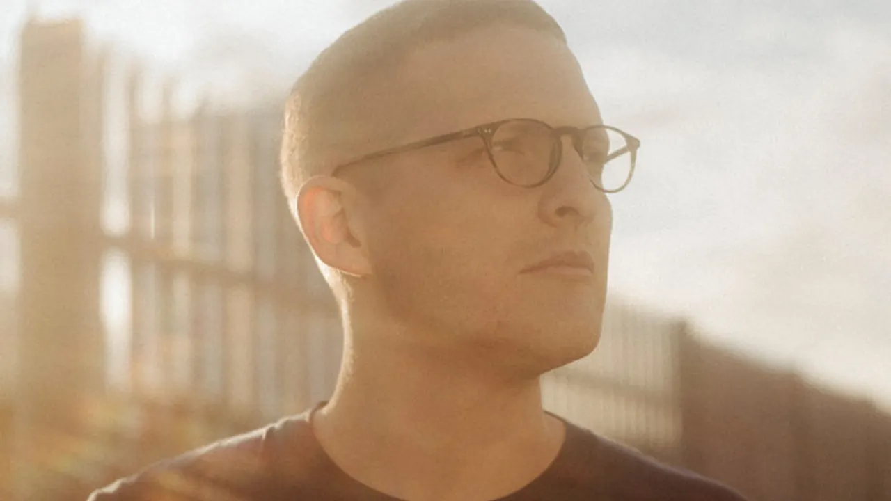 Floating Points Live
