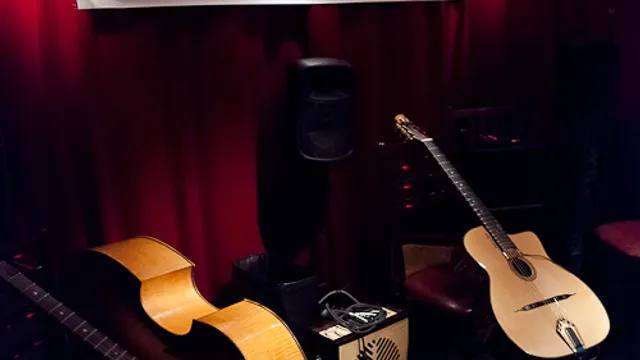 Rocky Gresset trio