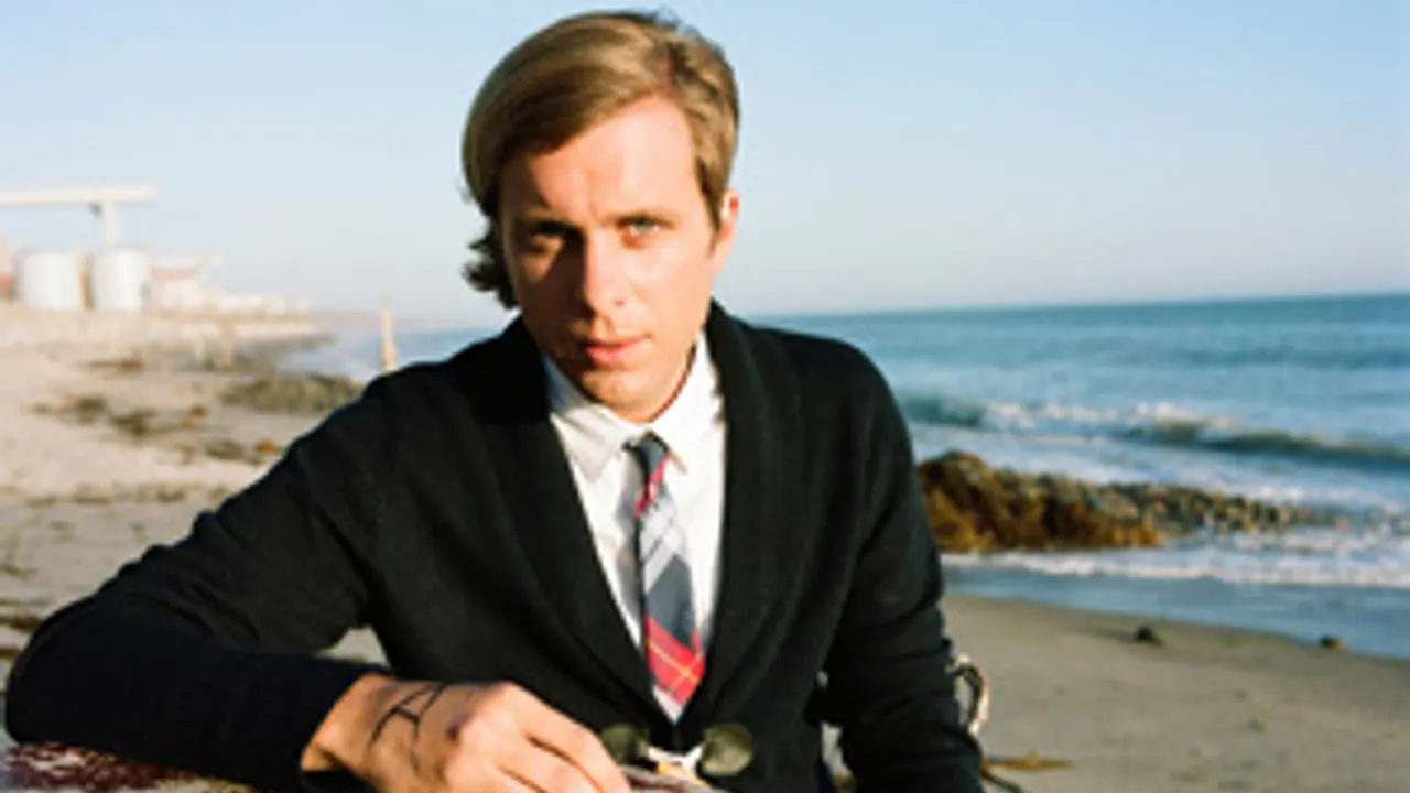 Awolnation + Itch
