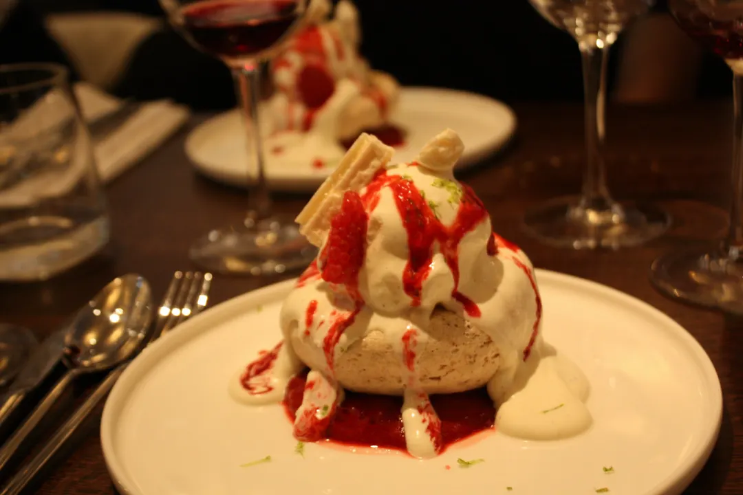 Le Drugstore Restaurant Paris