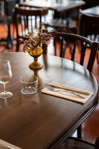 Clutch Restaurant Paris