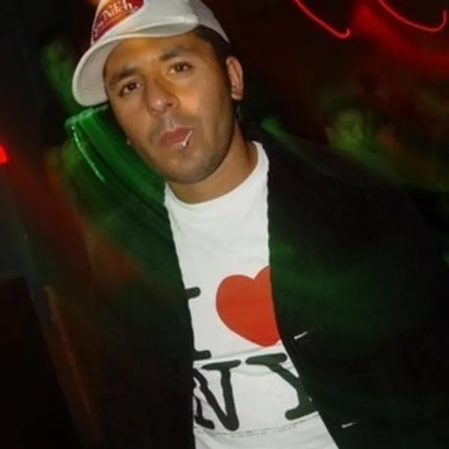Fayçal B