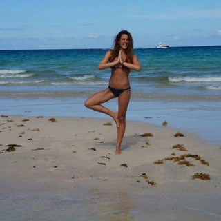 Axelle J