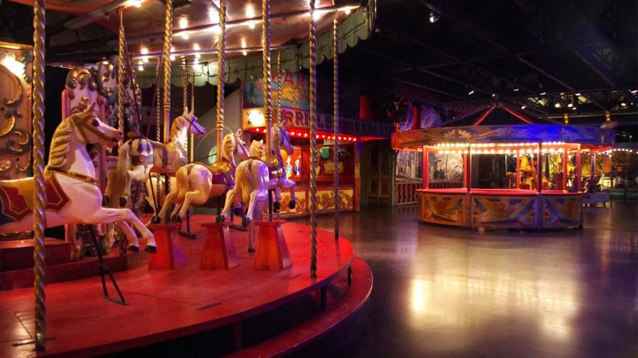 Une sortie insolite pour les vacances de printemps : le Musée des Arts Forains !