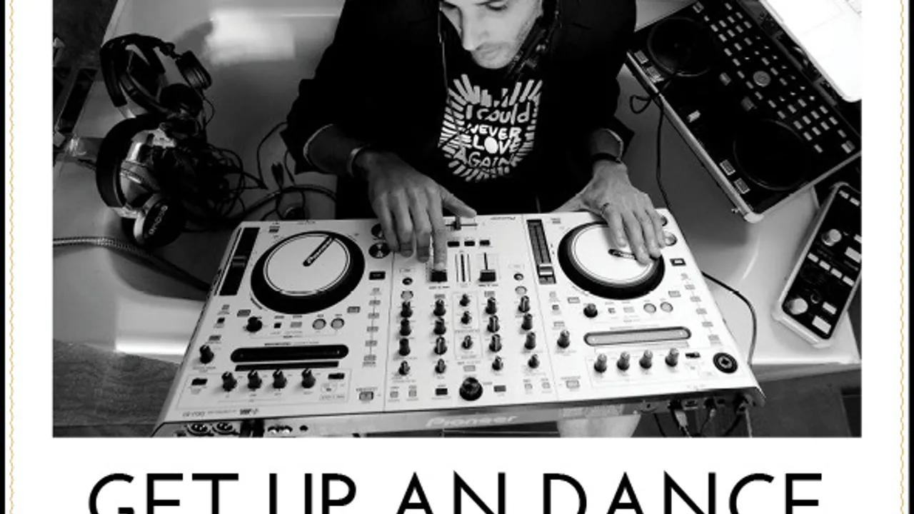 Julien To au Chacha Club