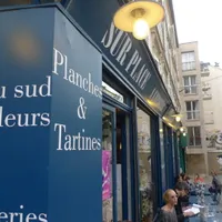 Comestibles & Marchand de Vins