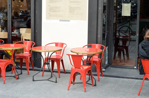Café Petite Restaurant Paris