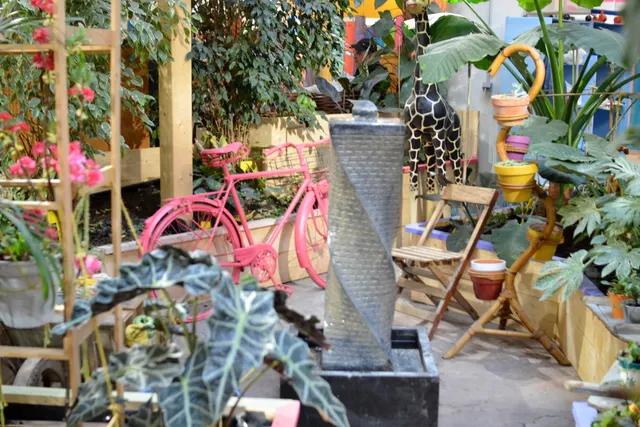 Emmaüs ouvre un bric-à-brac