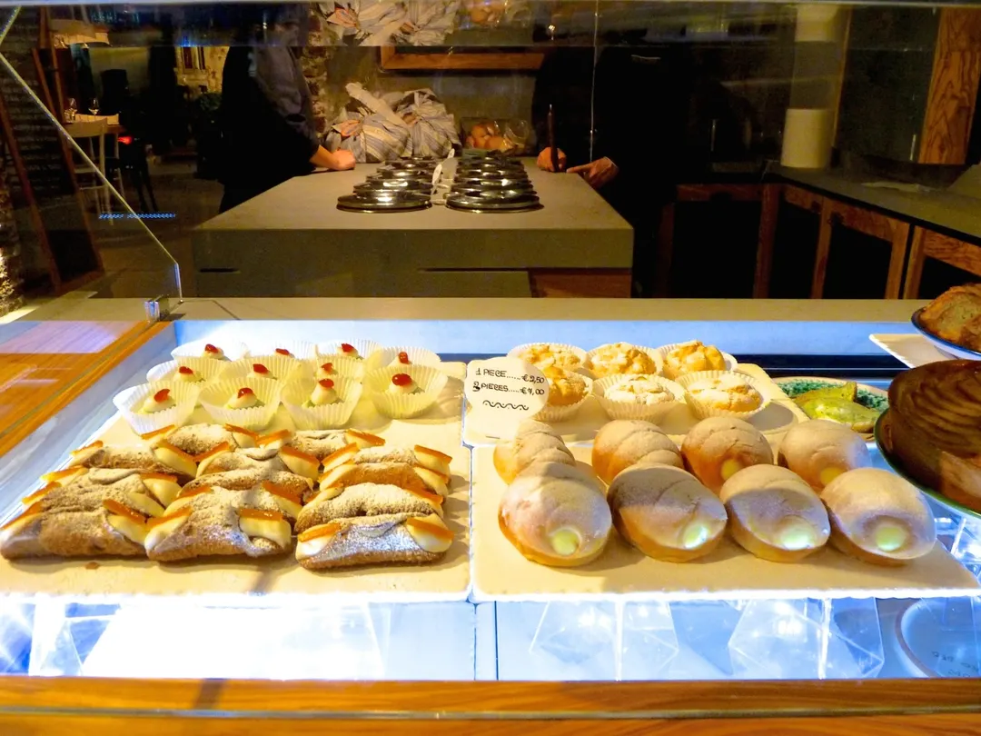 Les Amis des Messina Restaurant Paris