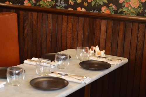 Aux Prés Restaurant Paris