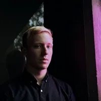 Neo (AU)