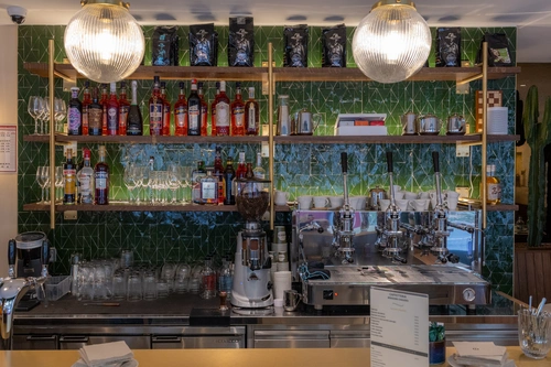 Girotti Restaurant Shop Paris