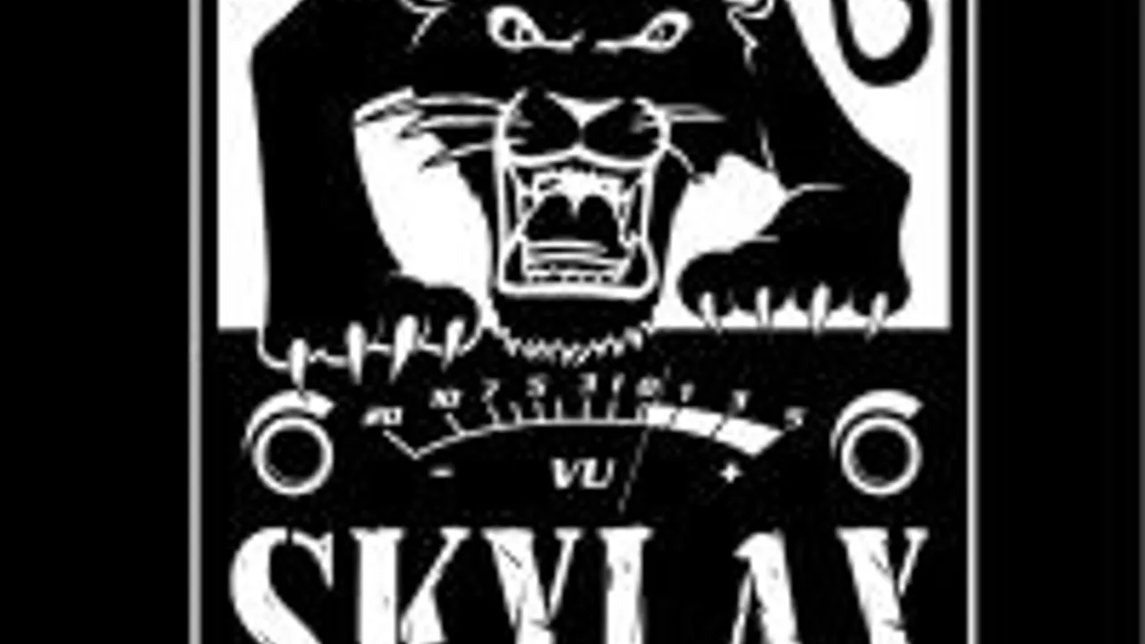 Skylax Party : Clone Night