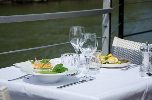 River Café Restaurant Issy-les-Moulineaux