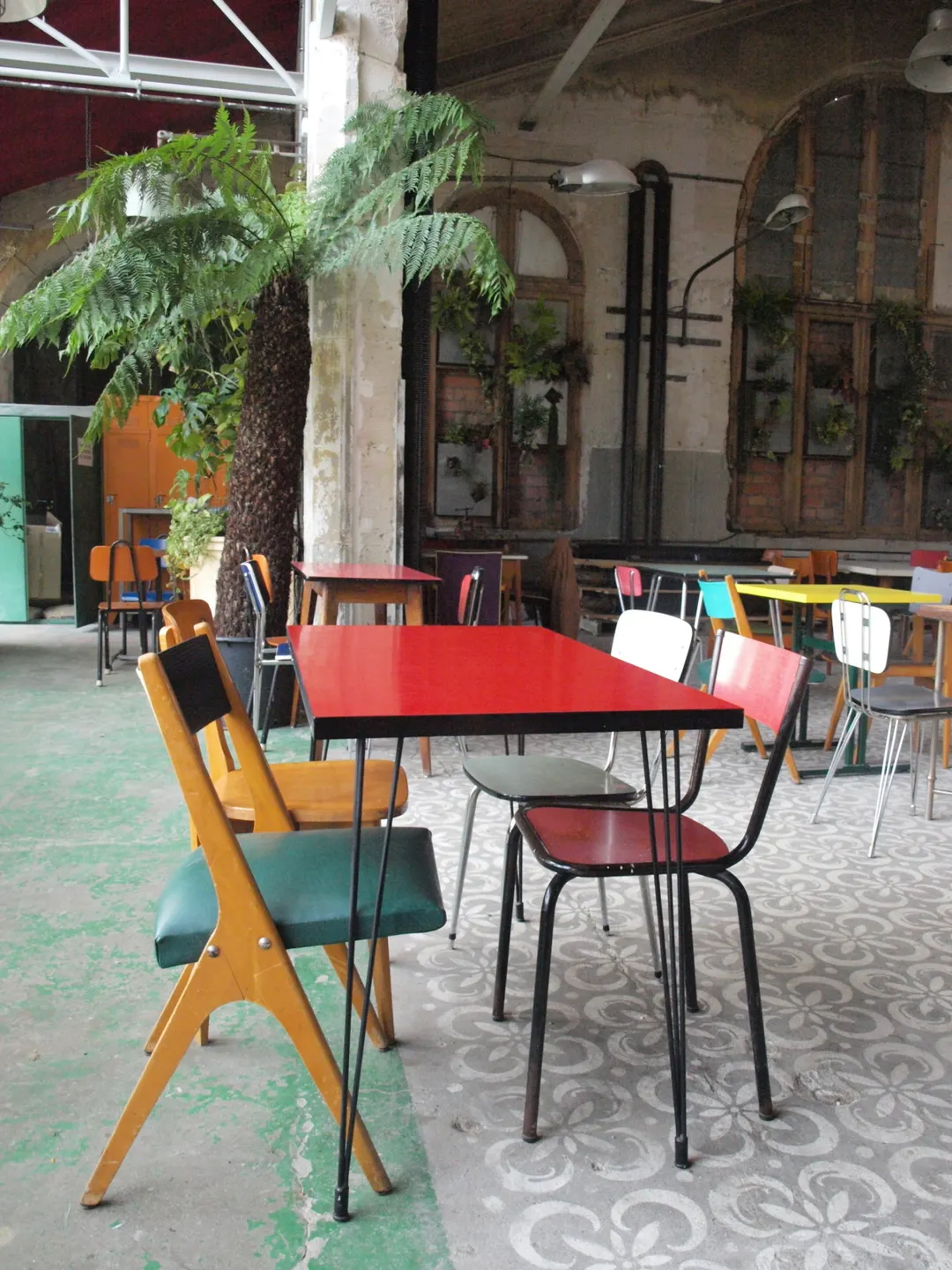 La REcyclerie Bar Restaurant Paris