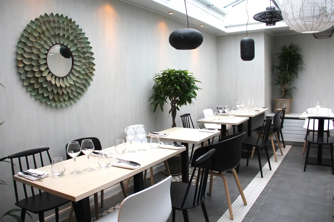 Dix-Huit Restaurant Paris