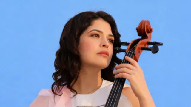 Ana Carla Maza