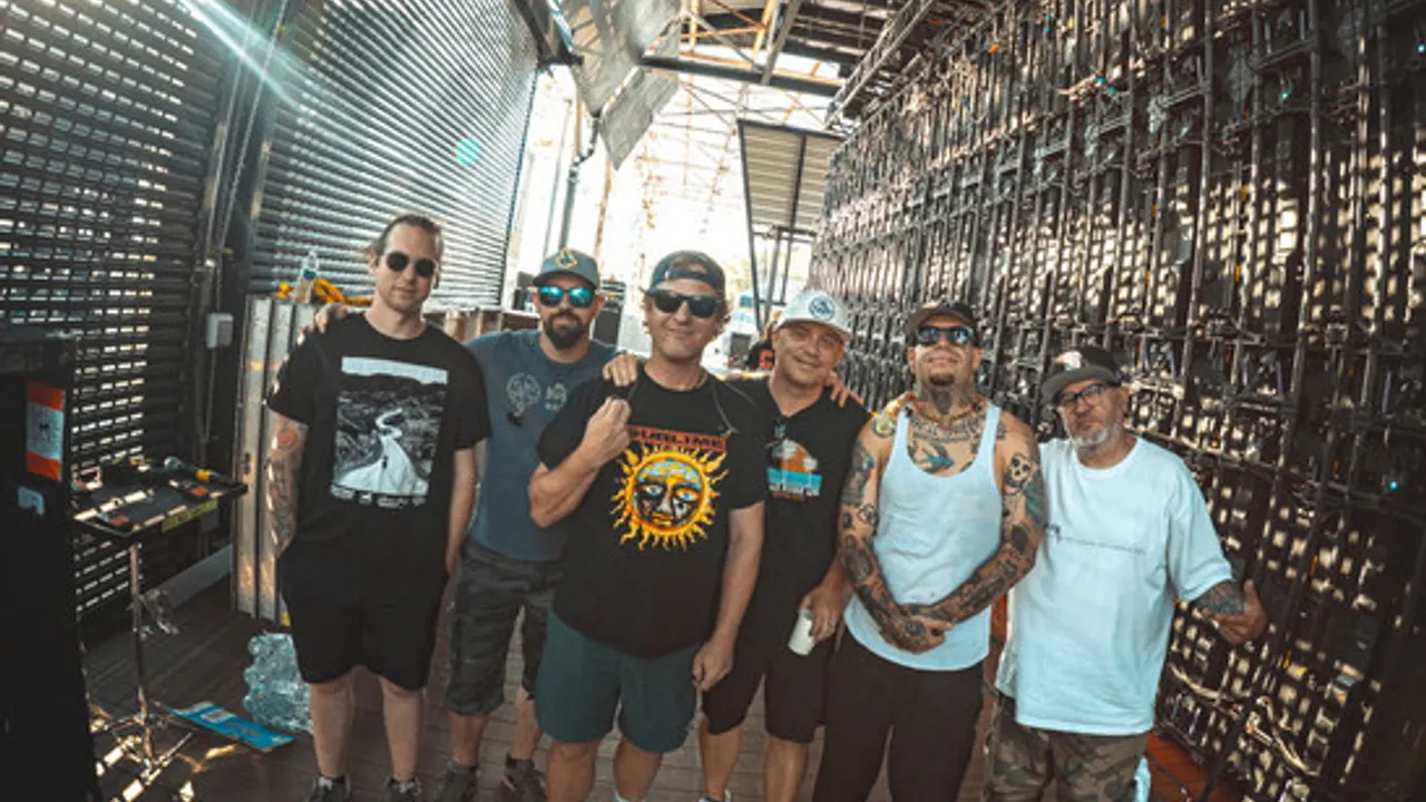Bumpin Uglies « Orange Crush Tour » with Artikal Sound System