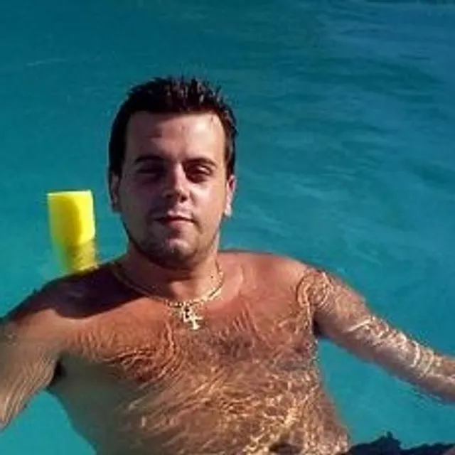 Nicolas K