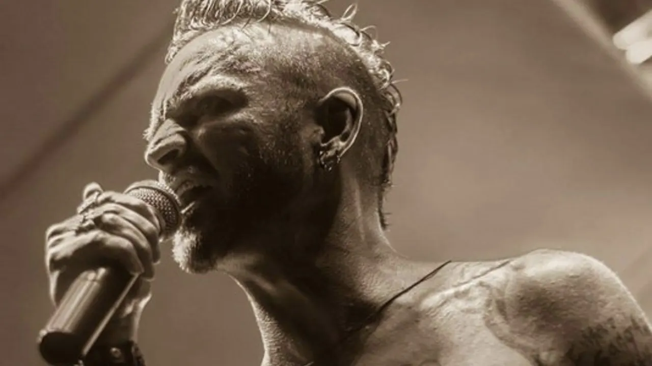 Scotty Austin (Saving Abel) + Guest