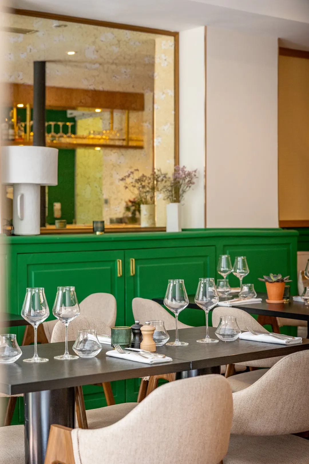 La Chaise Haute Restaurant Paris
