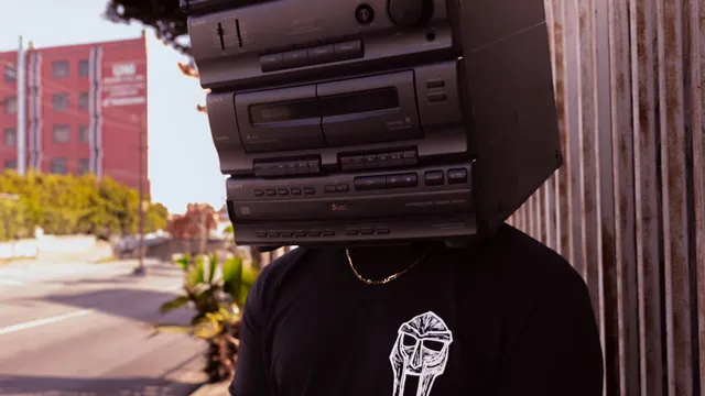 OPEN MIKE EAGLE