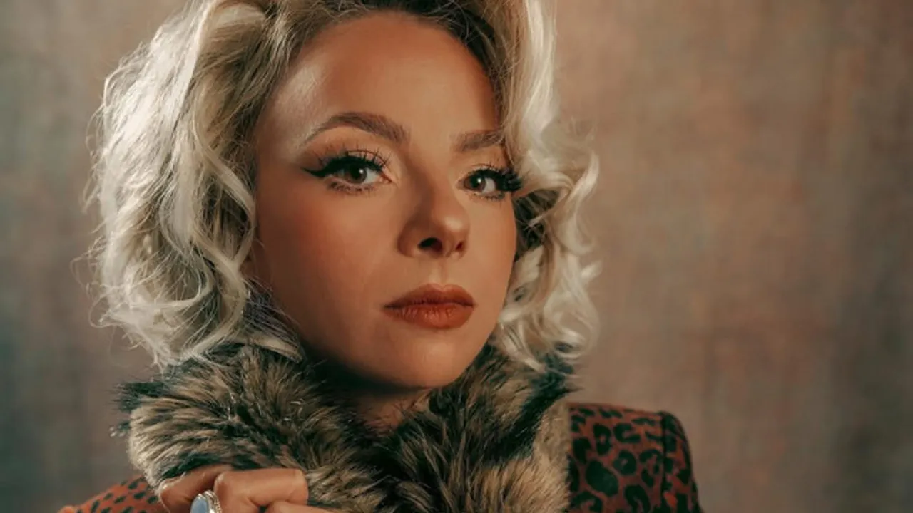SAMANTHA FISH