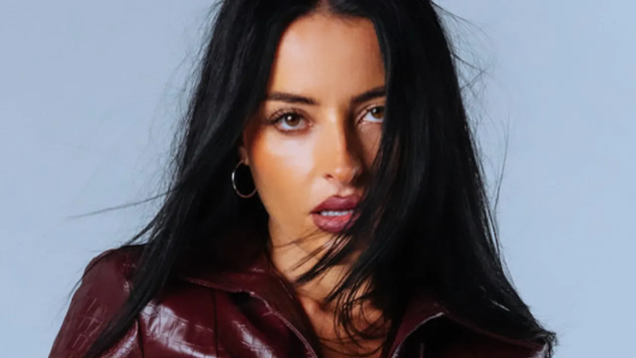 Radiance: Rorganic, Daniella da Silva