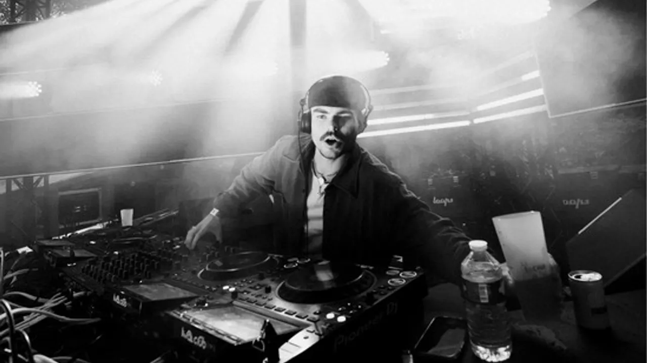 DI.X.Minuit.Midi: Prauze, D44, Hugo Prime, Djooke, Anasti