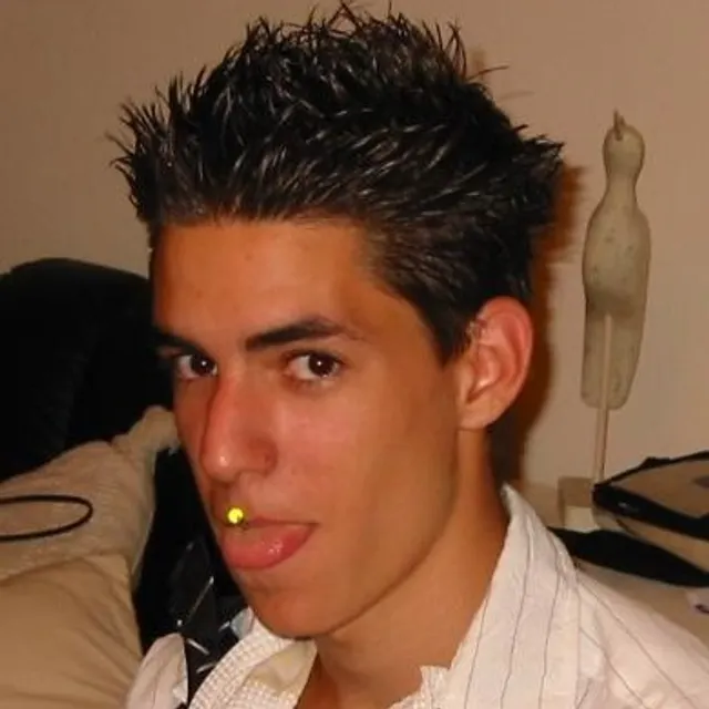 Dimitri V