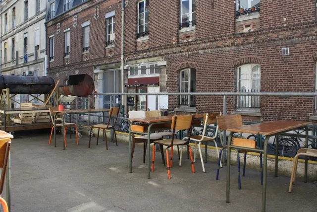 La Lingerie : cantine solidaire et gourmande des Grands Voisins