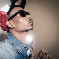 TeeFLii