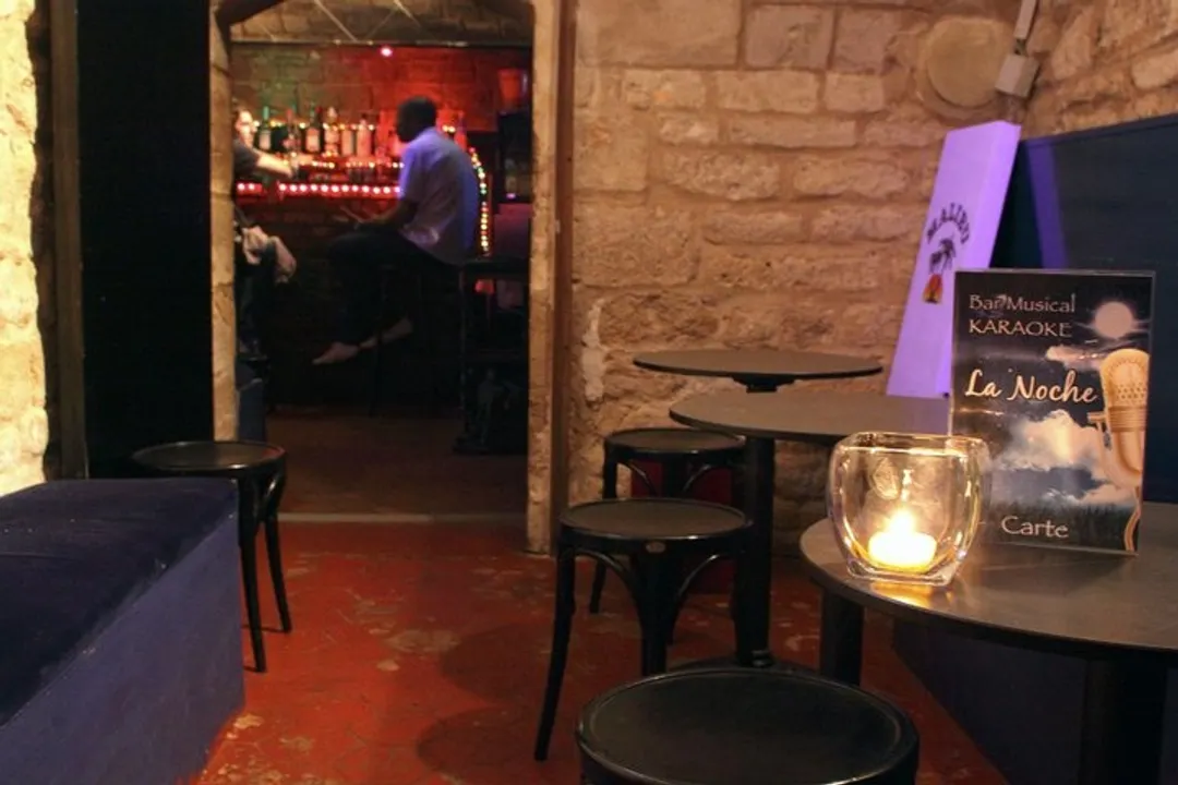 La Noche Karaoké Bar Paris
