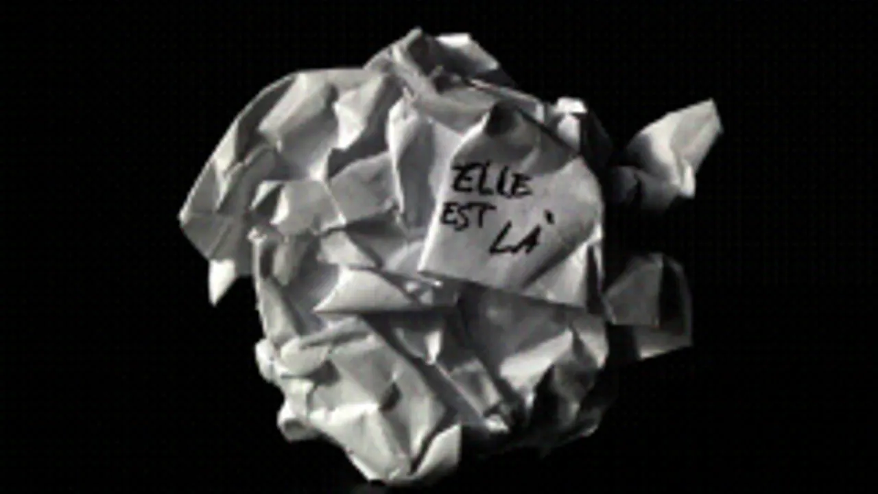 Elle est là