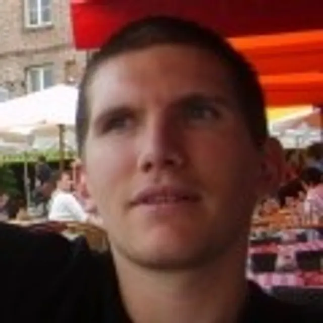 Nicolas E