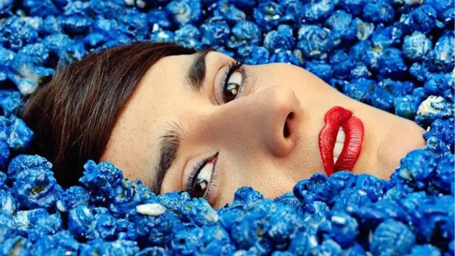 Yelle en concert - Complètement fou release party