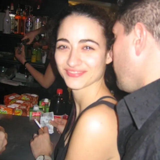 Corinne B