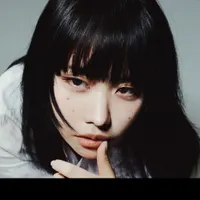 紫 今