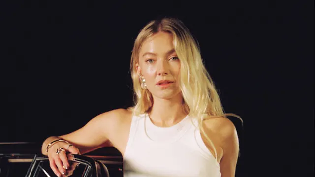ASTRID S - STRIPPED DOWN
