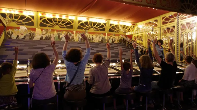 Une visite insolite pour les vacances de Printemps : Le Musée des Arts Forains !
