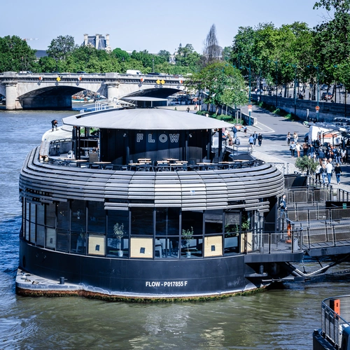 Le Flow Club Restaurant Bar Paris
