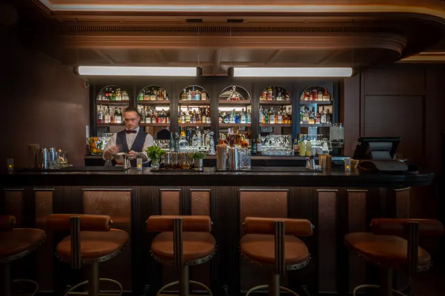 Delano Bar