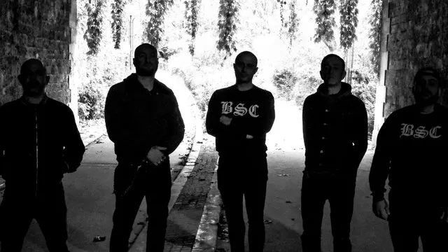 8°6 CREW + KOMINTERN SECT