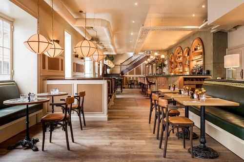 Amanie Bar Restaurant Paris