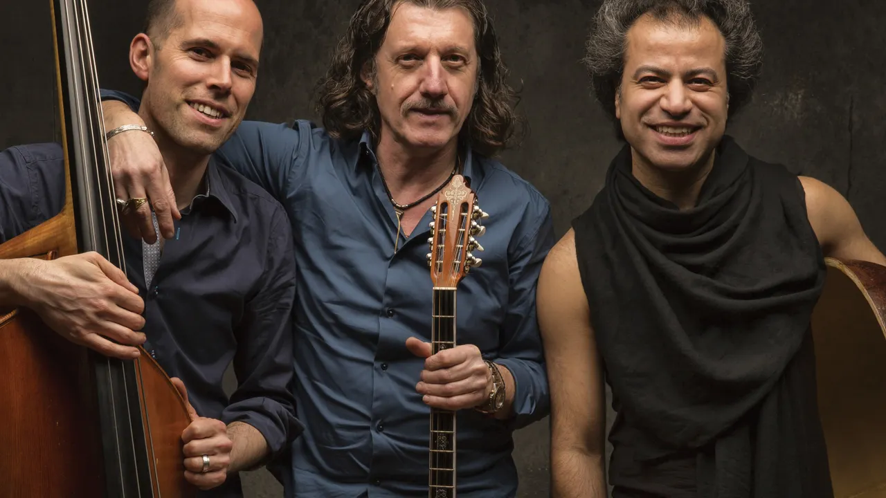 Concert de TITI ROBIN dans : "NARGIS"