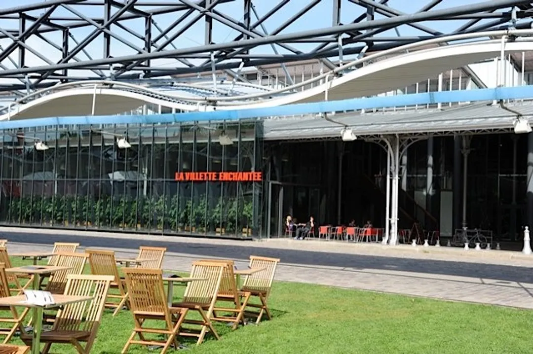 La Villette Enchantée Club Restaurant Bar Paris