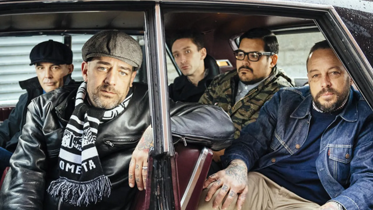 Agnostic Front + street dogs