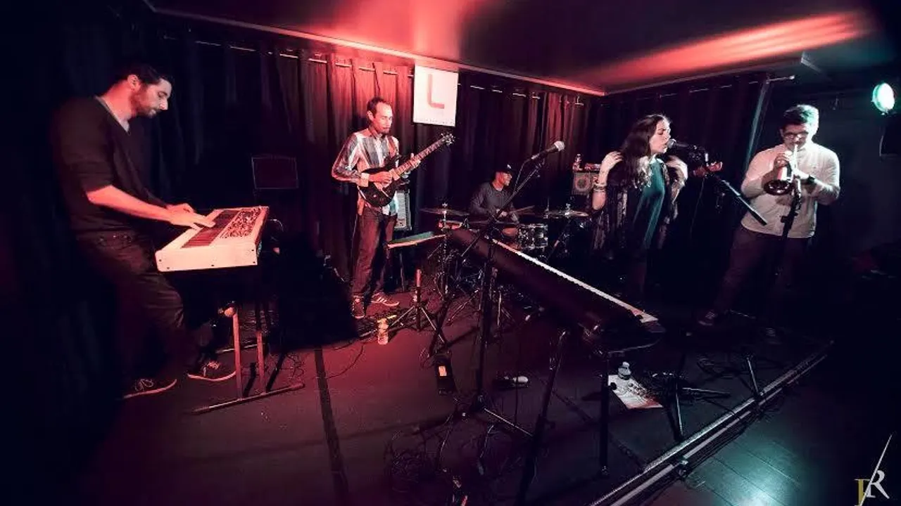 Nothoya 45 en concert